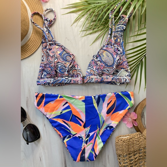 RARE Maaji π Persian Rug Jocelyn Tri Top | Sublimity Classic Bikini Bottoms π΄ - Picture 13 of 15